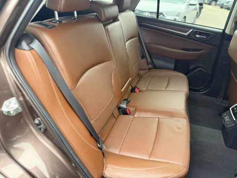 Used 2019 Subaru Outback 3.6R Touring w/ Protection Package #1 AWD/4WD image 17