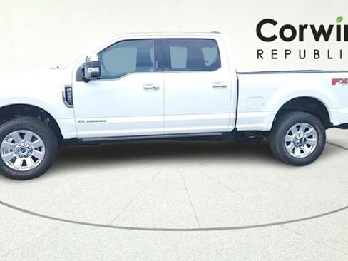 Certified 2021 Ford F250 Platinum w/ FX4 Off-Road Package AWD/4WD image 4