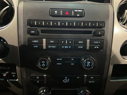 Used 2010 Ford F150 XLT image 26