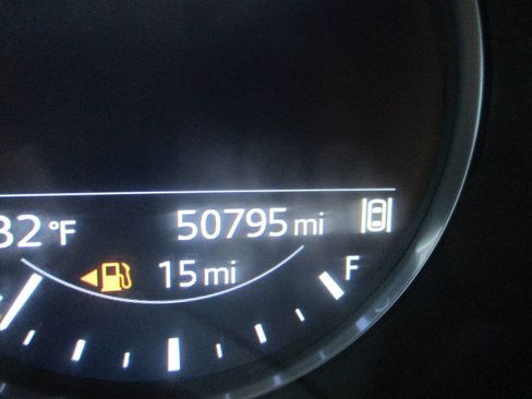 Used 2018 MAZDA CX-9 Touring image 18