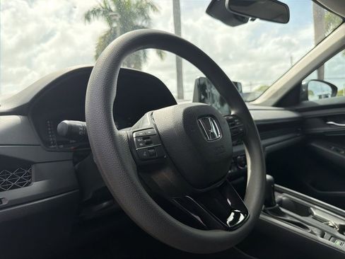 Used 2025 Honda Accord SE image 23