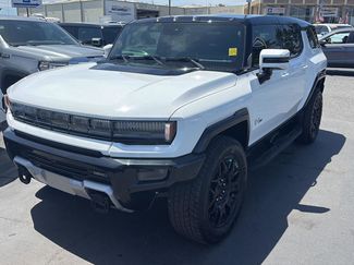 Used 2025 GMC Hummer EV 2X AWD/4WD video 1