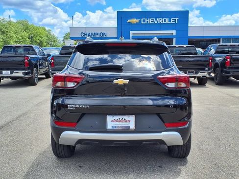 Used 2021 Chevrolet TrailBlazer LT w/ Convenience Package AWD/4WD image 6