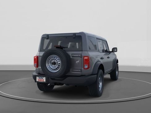 New 2025 Ford Bronco 4-Door image 8
