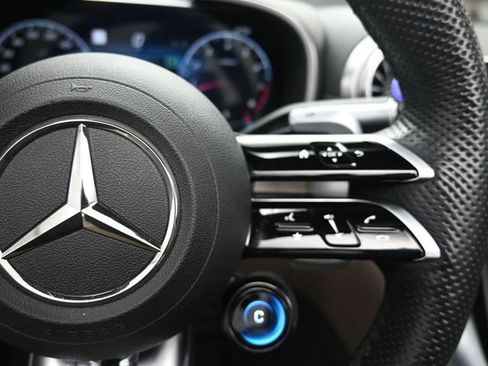 Used 2023 Mercedes-Benz SL 63 AMG 4MATIC image 15