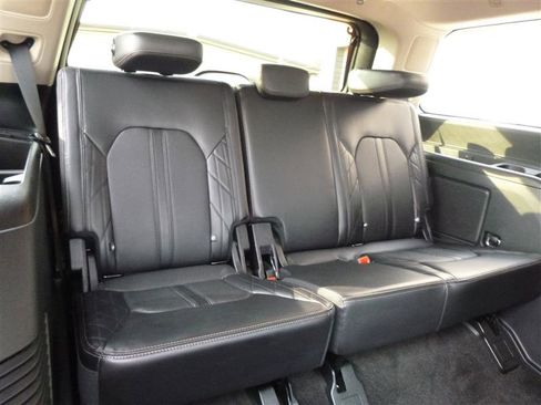 Used 2020 Ford Expedition Platinum image 8