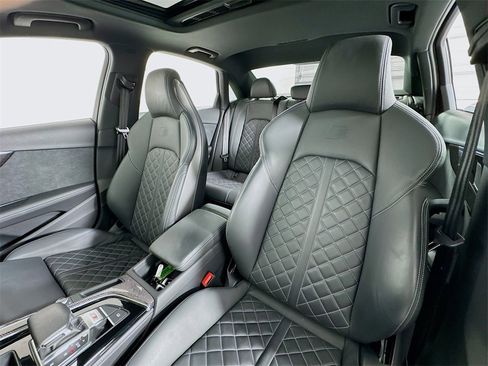 Used 2022 Audi S4 Prestige w/ Prestige Package image 18