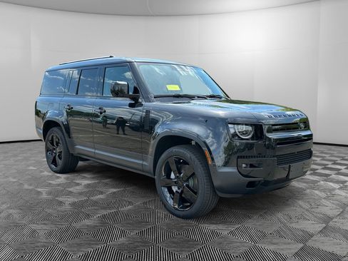 New 2026 Land Rover Defender 130 S AWD/4WD image 7