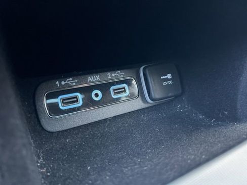 Used 2018 Jeep Grand Cherokee Trackhawk image 24