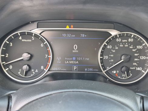 Certified 2022 Nissan Altima 2.5 SV FWD image 33