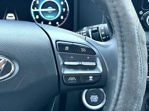 Used 2023 Hyundai Kona Limited FWD image 26