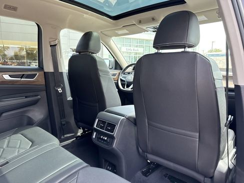 New 2026 Volkswagen Atlas SE FWD image 20