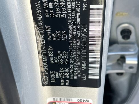 New 2025 Hyundai Tucson Limited image 28