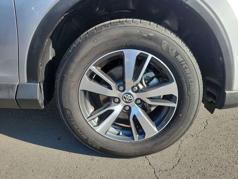 Used 2016 Toyota RAV4 XLE image 6