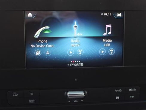 Used 2023 Mercedes-Benz Sprinter 2500 image 14