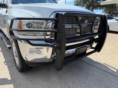 Used 2018 RAM 2500 Laramie w/ Convenience Group image 15