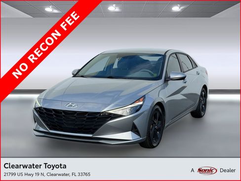 Used 2021 Hyundai Elantra SEL w/ Convenience Package FWD image 1