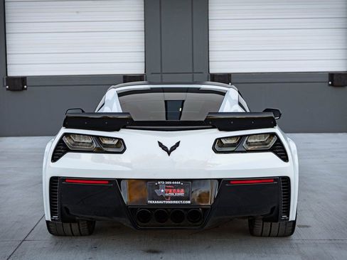 Used 2017 Chevrolet Corvette Z06 image 9