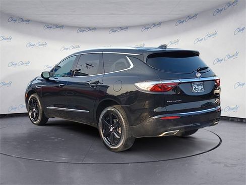 Used 2023 Buick Enclave Essence w/ Experience Buick Package image 3
