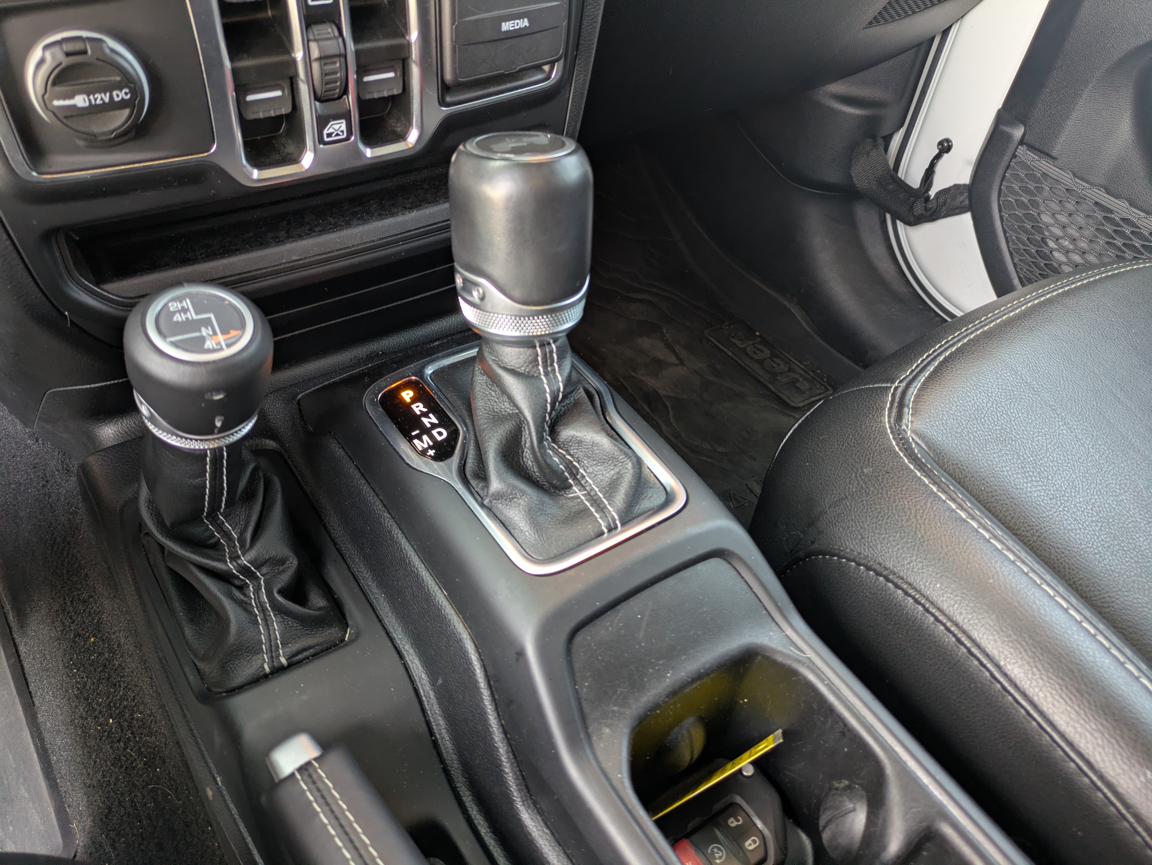 Used 2021 Jeep Wrangler Unlimited Sahara AWD/4WD image 24