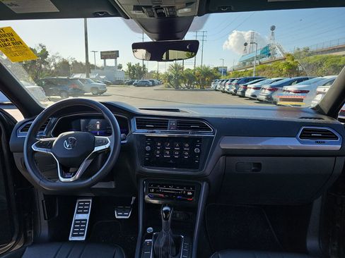 Certified 2023 Volkswagen Tiguan SE R-Line image 12