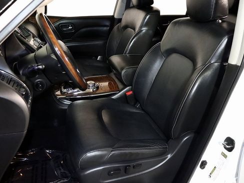 Used 2019 INFINITI QX80 Luxe image 4