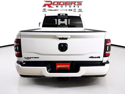 Used 2023 RAM 2500 Limited w/ Night Edition image 7