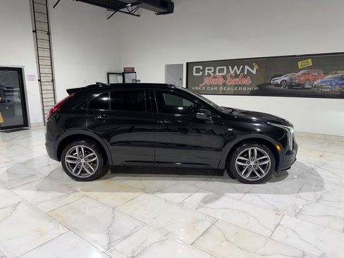 Used 2022 Cadillac XT4 Sport FWD image 6