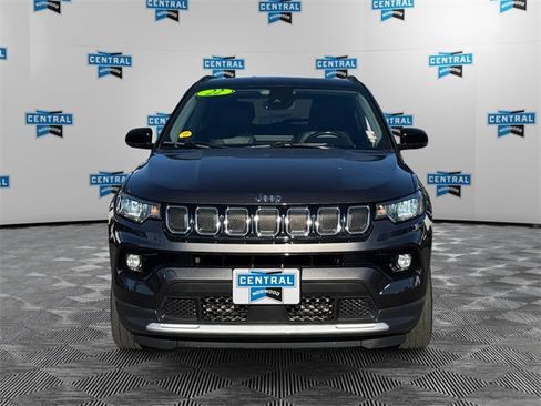 Used 2022 Jeep Compass Limited image 9