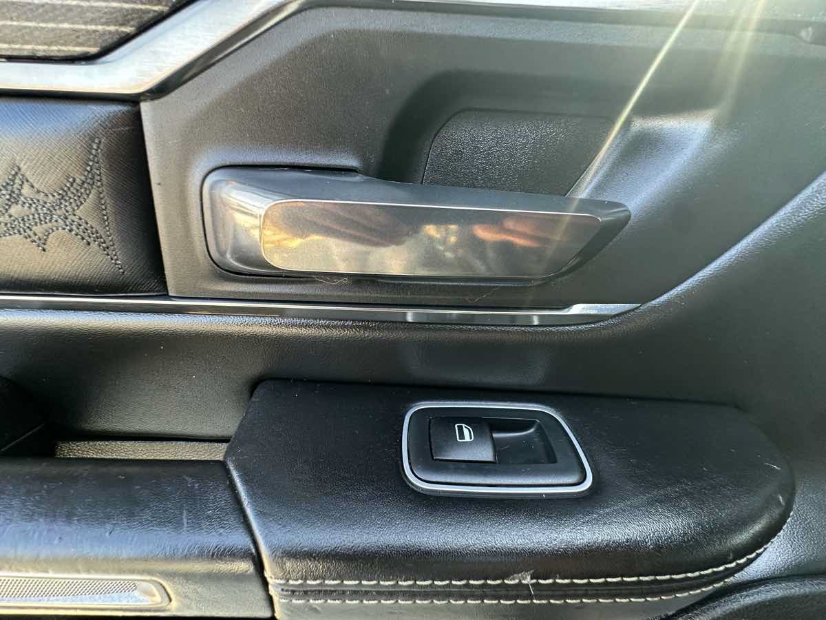 Used 2020 RAM 1500 Limited AWD/4WD image 37