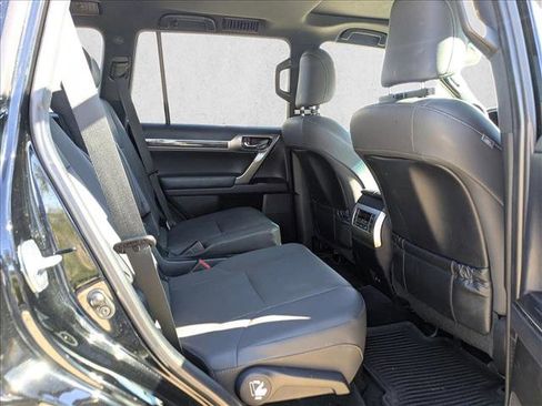 Used 2021 Lexus GX 460 Premium image 21