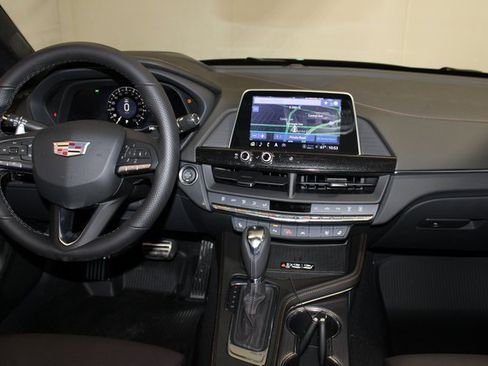 Used 2025 Cadillac CT4 Sport image 15