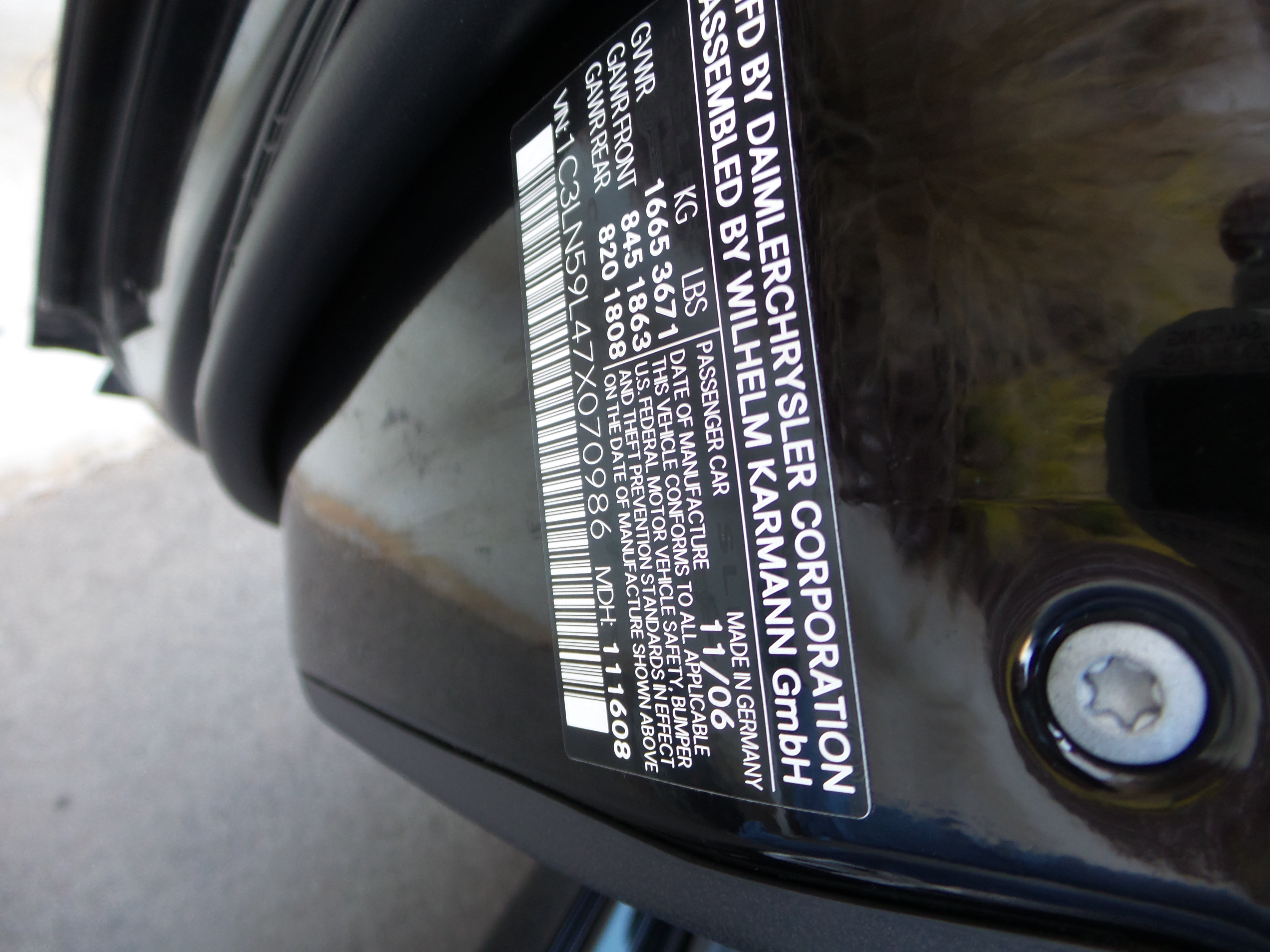Used 2007 Chrysler Crossfire Coupe RWD image 47