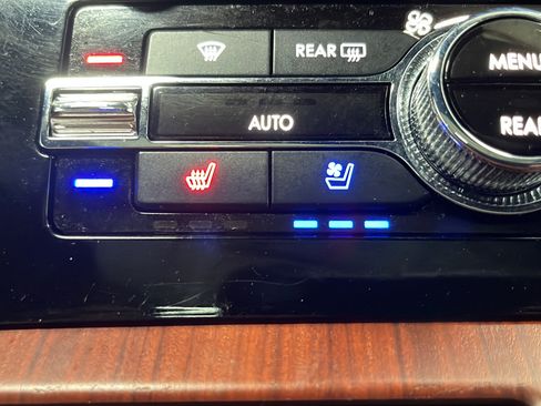 Used 2022 Lincoln Navigator L Reserve AWD/4WD image 41
