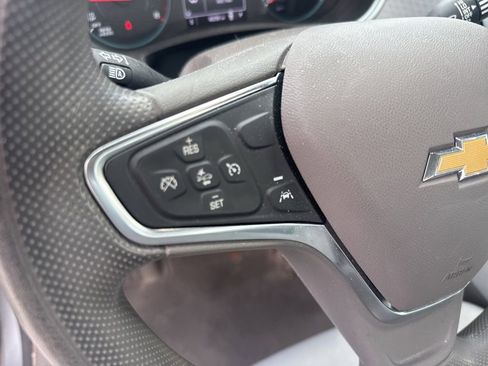 Used 2023 Chevrolet Malibu LS FWD image 10