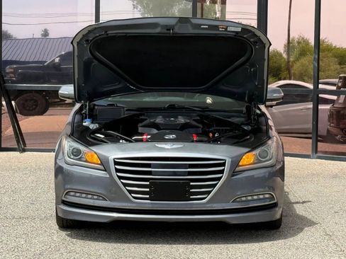 Used 2015 Hyundai Genesis 5.0 RWD image 21