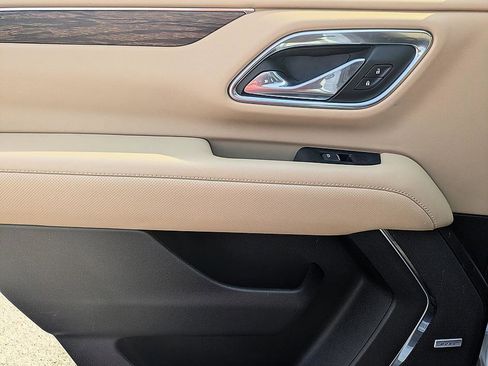 Used 2023 Chevrolet Tahoe Premier w/ Advanced Technology Package image 29