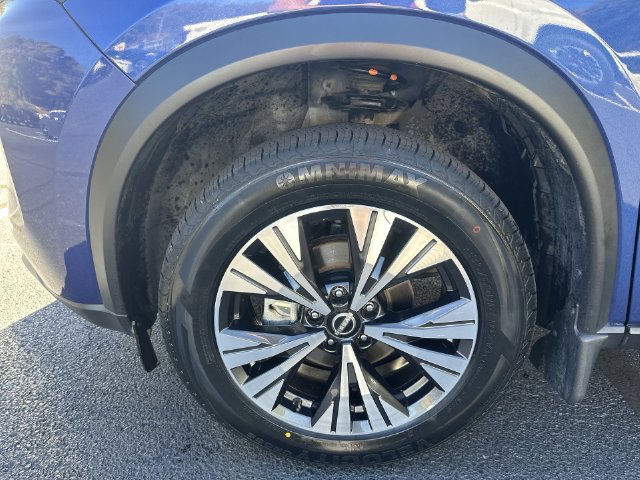 Used 2023 Nissan Rogue SV AWD/4WD image 27