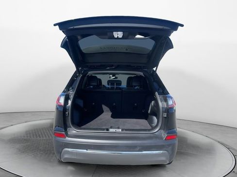 Used 2020 Jeep Cherokee Limited image 30