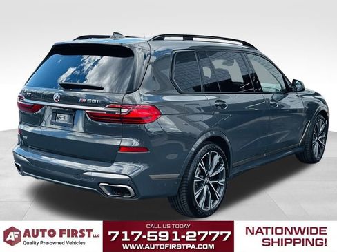 Used 2022 BMW X7 M50i w/ Executive Package image 3