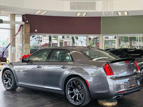 Used 2023 Chrysler 300 S RWD image 12