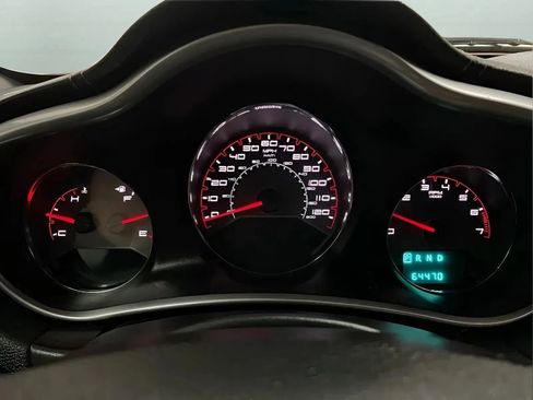 Used 2011 Dodge Avenger Express FWD image 18