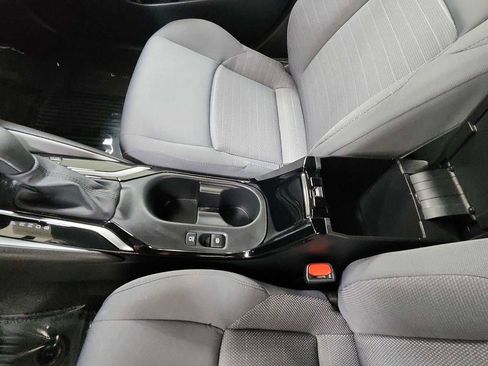 Certified 2025 Toyota Corolla SE image 23