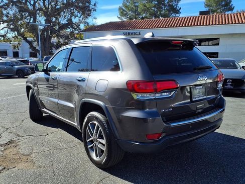 Used 2020 Jeep Grand Cherokee Limited w/ Luxury Group II image 5