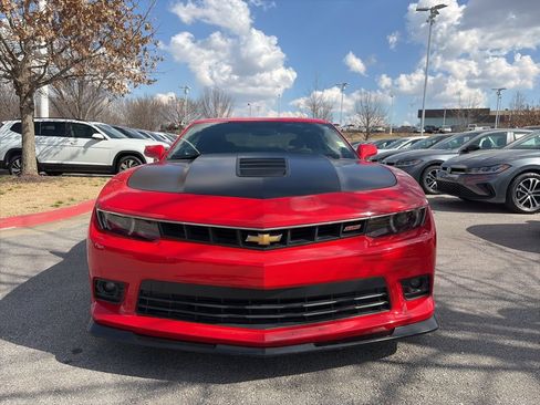 Used 2014 Chevrolet Camaro SS w/ SS Performance Package image 2