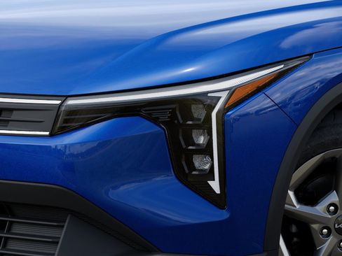 New 2026 Kia K4 LXS FWD image 10