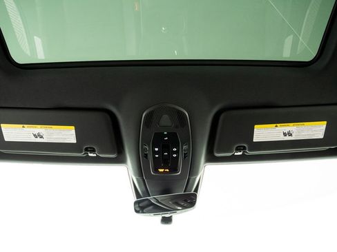 New 2026 Porsche Cayenne image 20