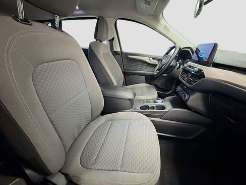 Used 2021 Ford Escape SE w/ Cold Weather Package image 23
