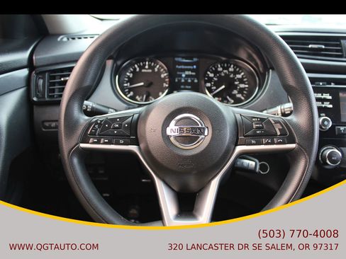 Used 2017 Nissan Rogue S image 23