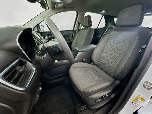 Used 2023 Chevrolet Equinox LT w/ LPO, Floor Liner Package AWD/4WD image 13